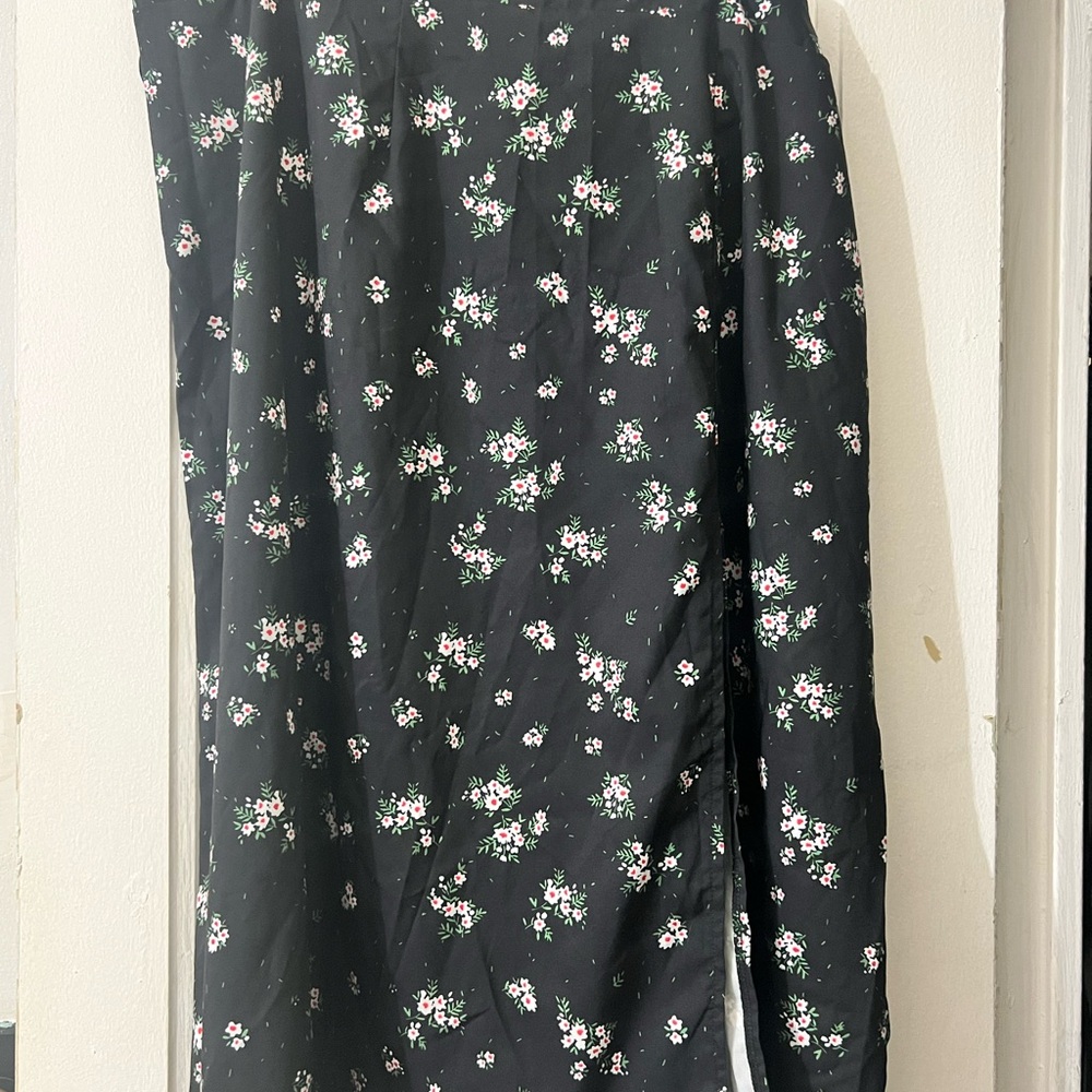 SHEIN Black Floral Maxi Skirt